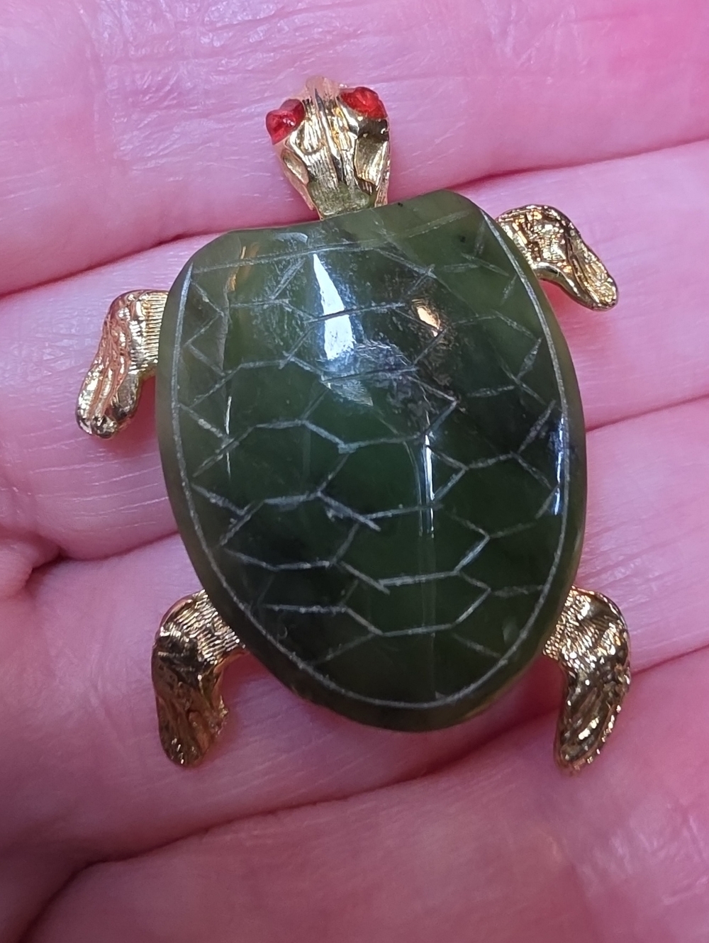 Rare Vintage SWOBODA Inc Carved Nephrite Jade Turtle Pin With Ruby Eyes 🐢